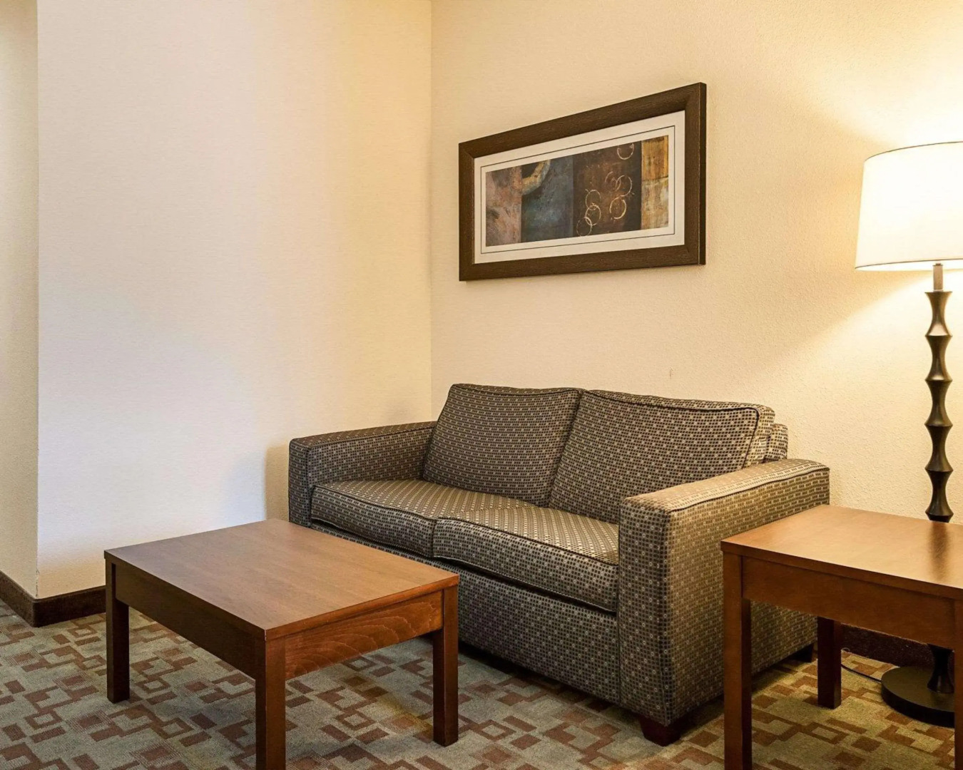 Comfort Suites Oil Center