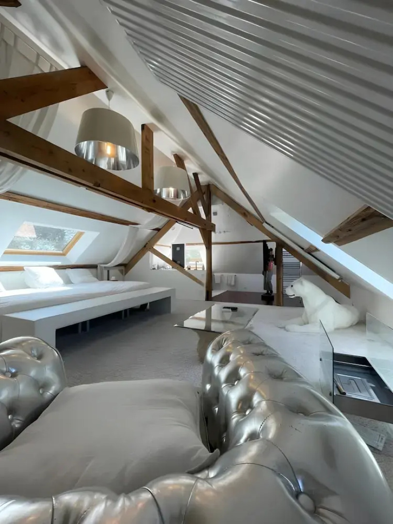 Estate in Saint-pavace Near Le Mans Circuit