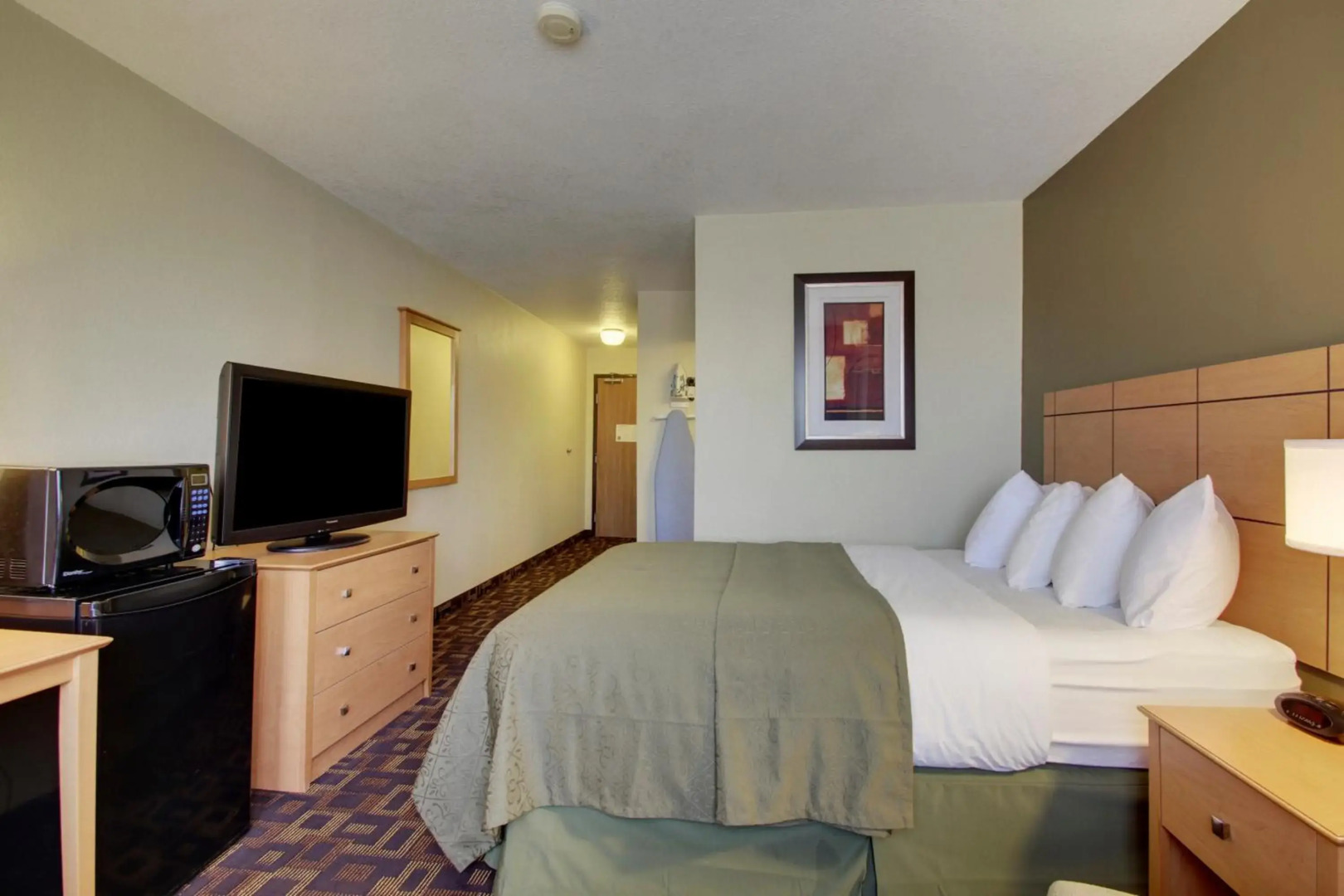 Quality Inn & Suites Des Moines Airport