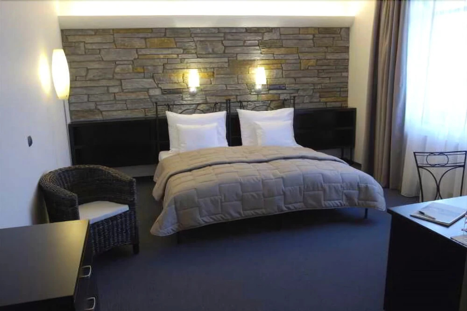 EA Chateau Hotel Sychrov