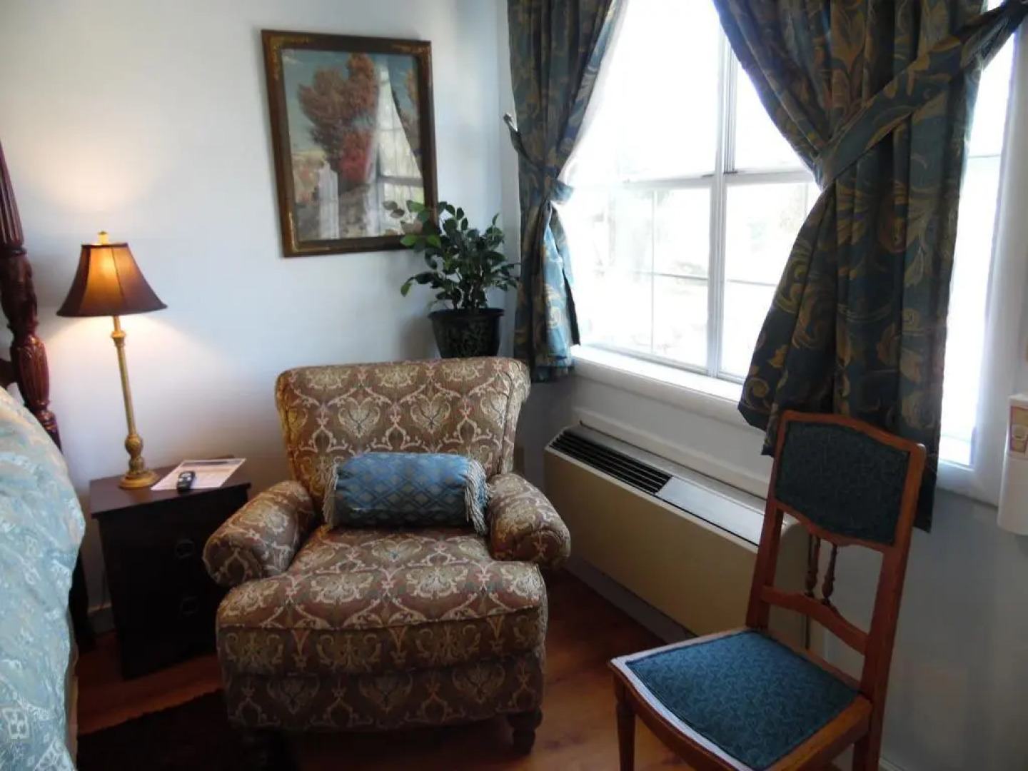 The Queen Anne House Bed and Breakfast