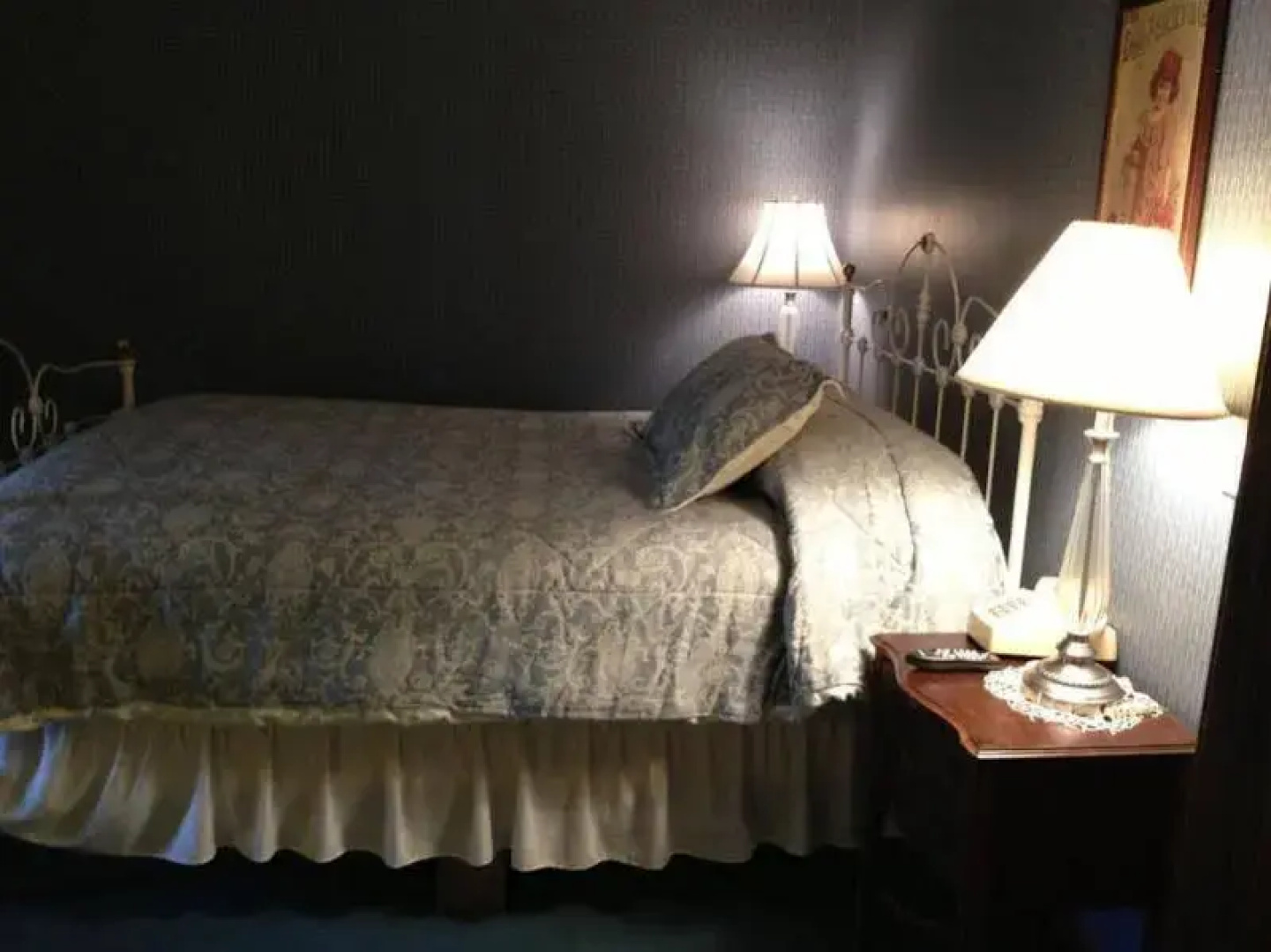 Afton House Inn