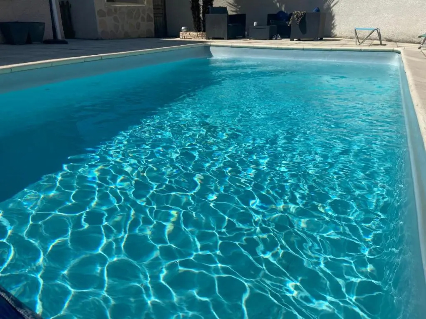 Maison entière 4 lits 8 pl avec jacuzzi proche du safari de Peaugres