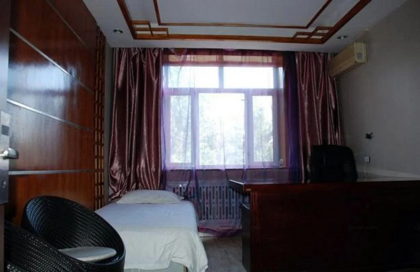 Mudanjiang Jingbo Renjia Hotel