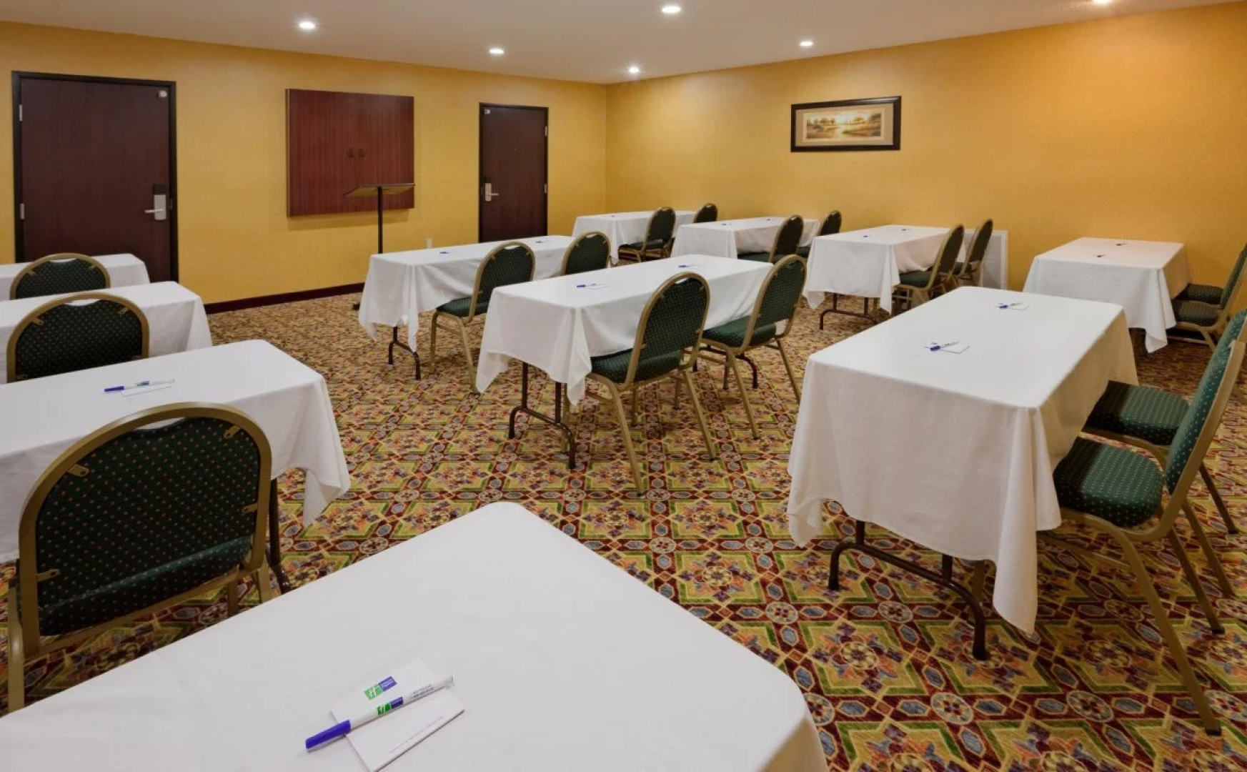 Holiday Inn Express Swansea