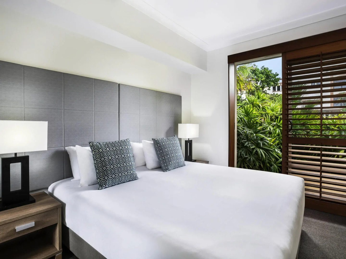 Mantra Aqueous on Port