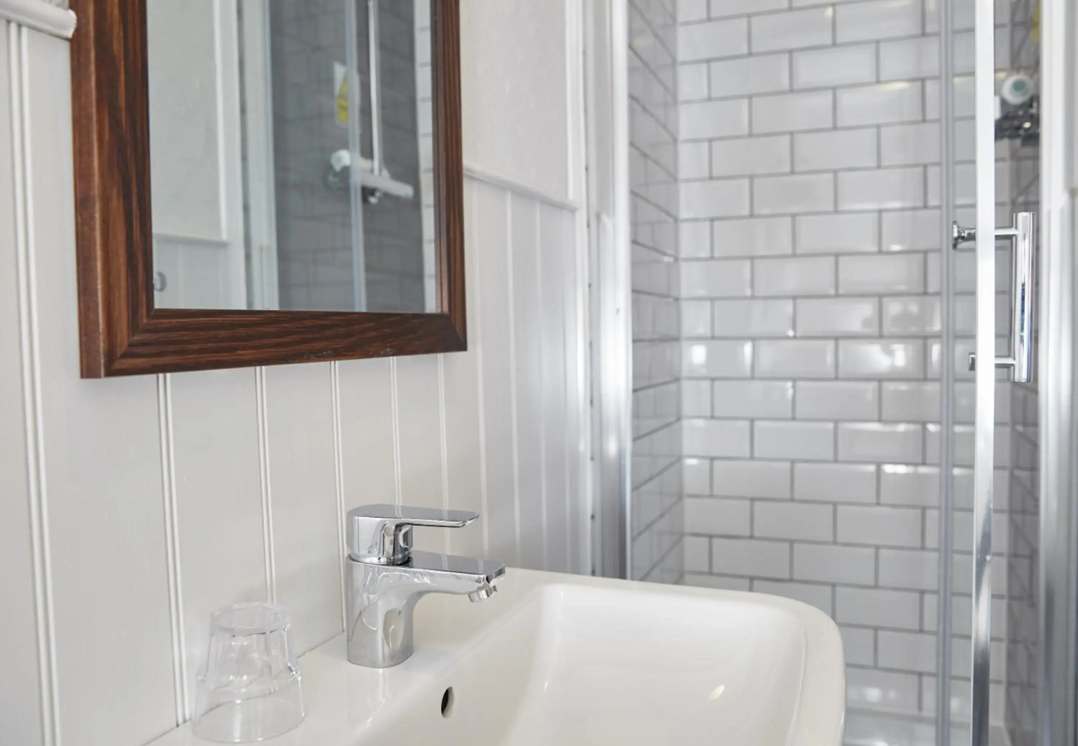 The Spyglass and Kettle