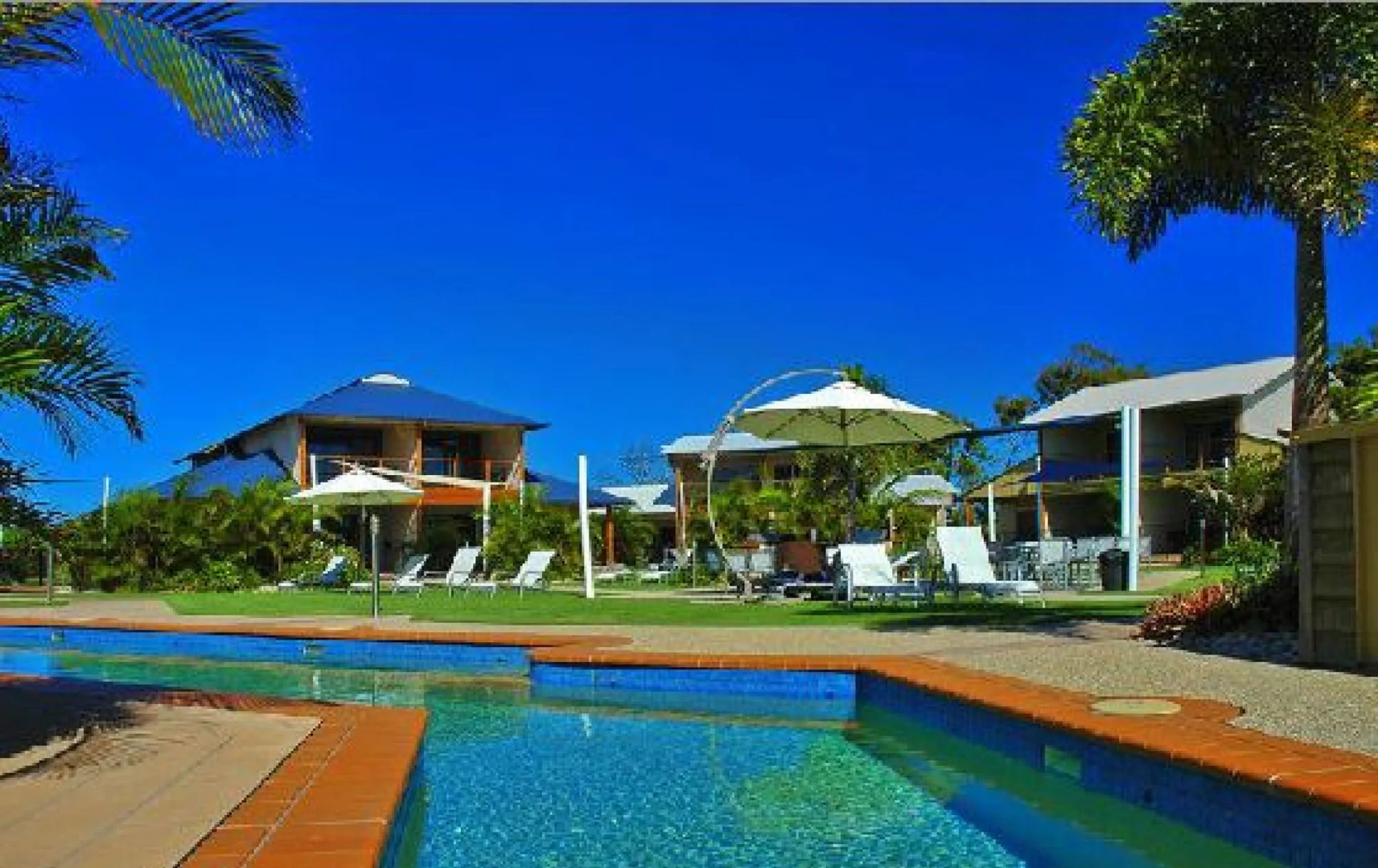 Edge on Beaches Agnes Waters 1770