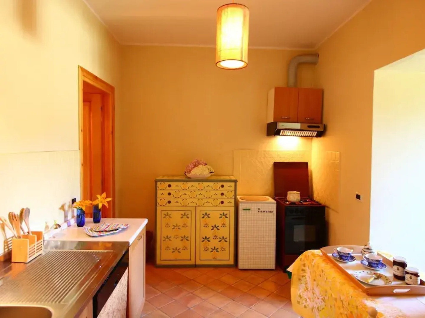 Villa Near Lake Bracciano With Pool