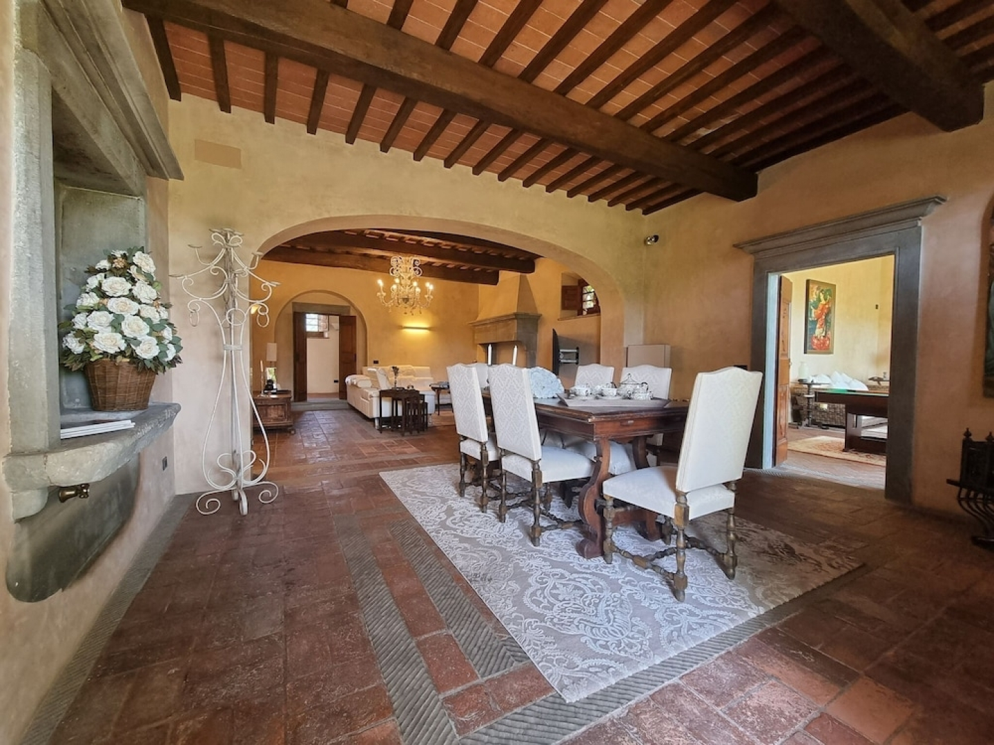 Exquisite Villa in Lamporecchio With Private Pool