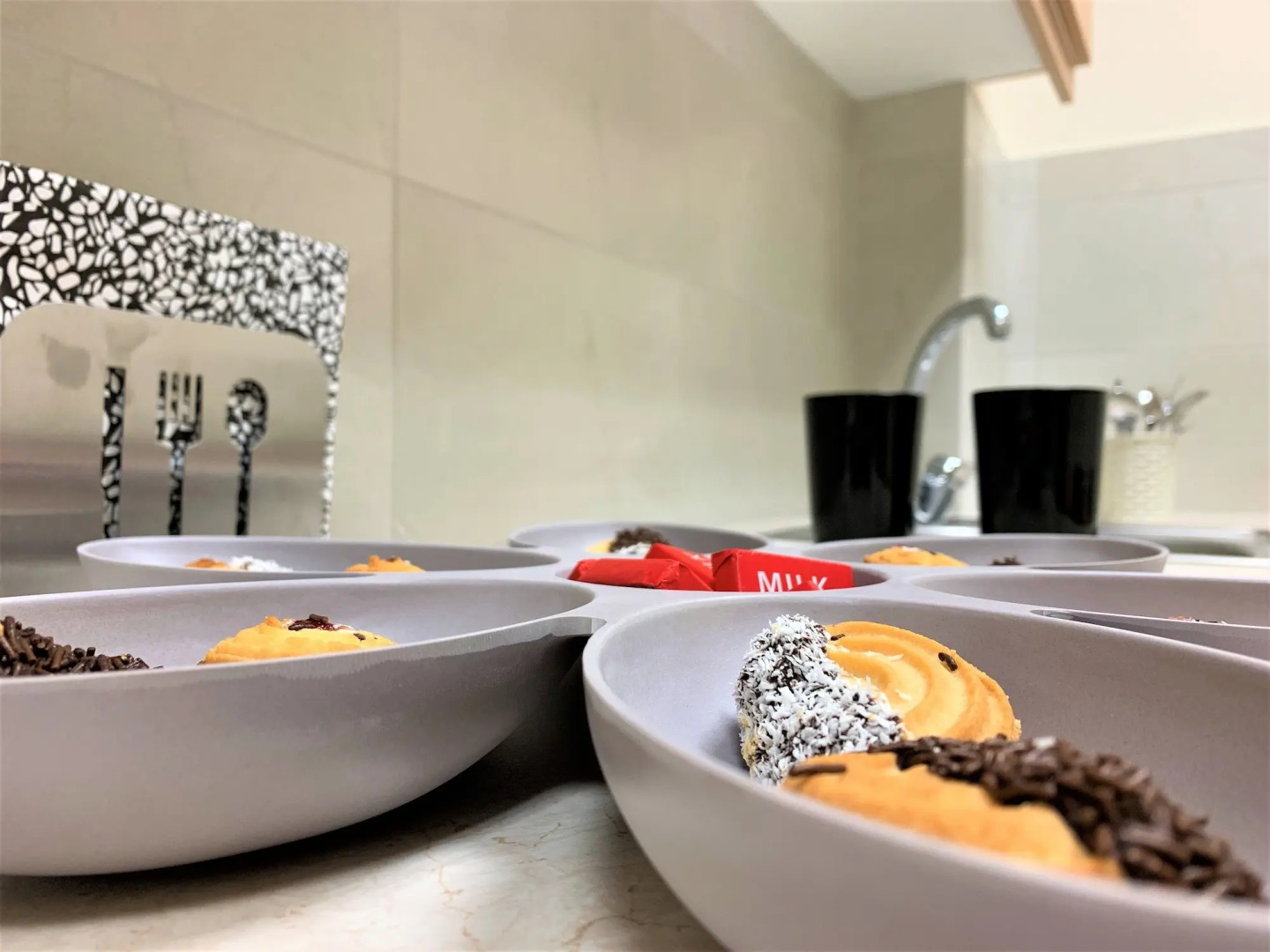 GK Airport Suites - Free Shuttle