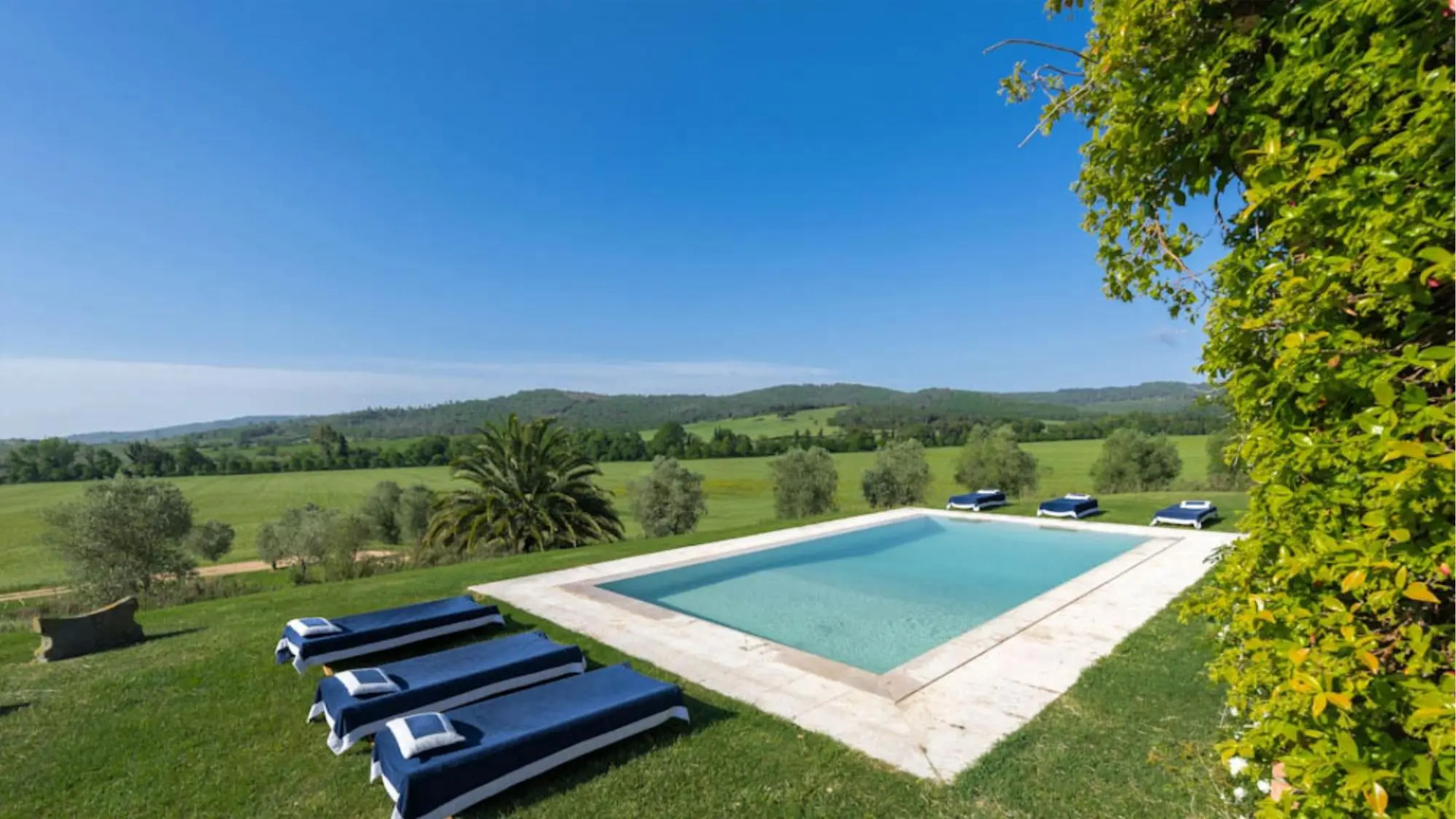 Luxury Villa at 15 Minutes Driving From the Seaside-villa Moscato