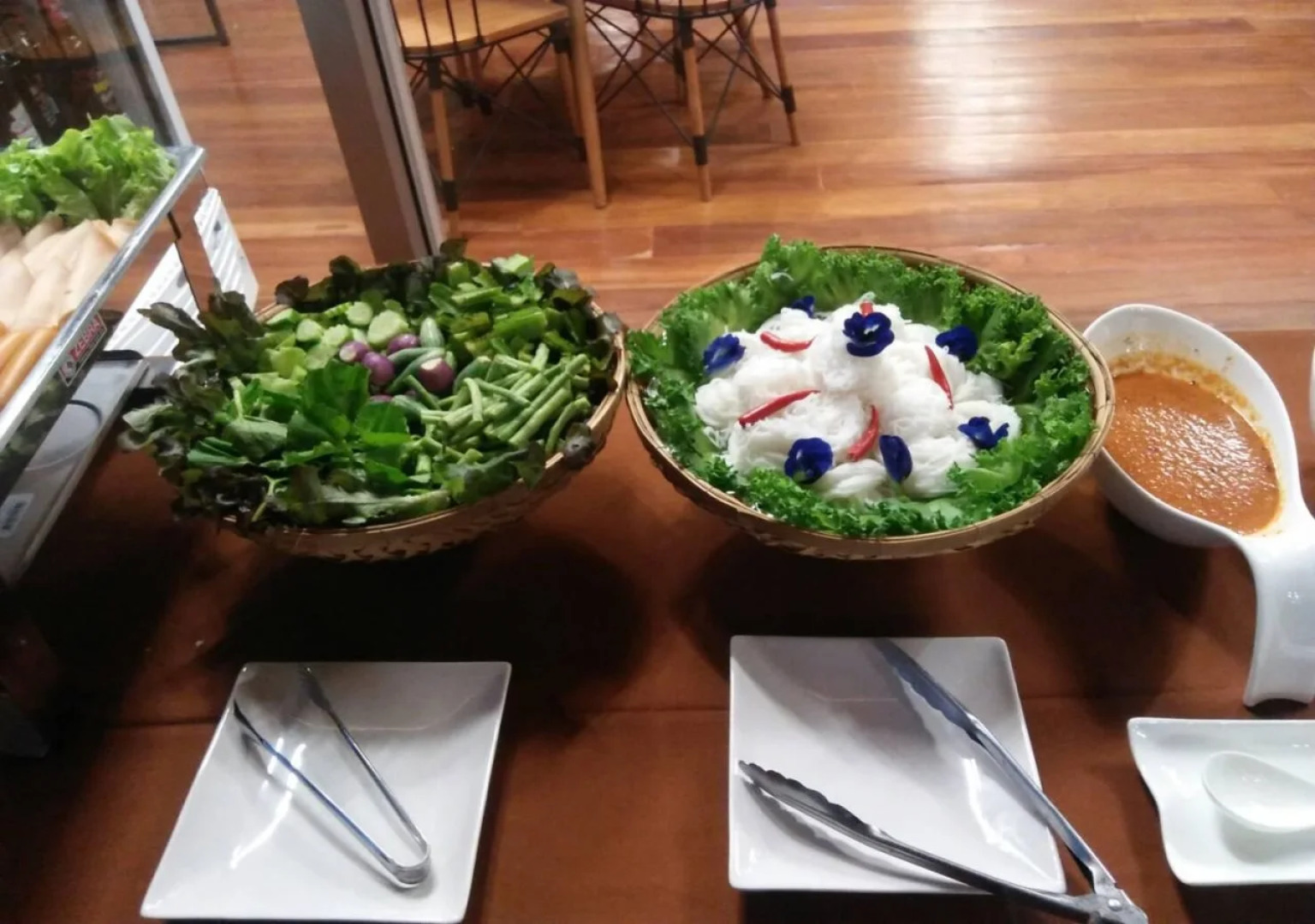 Laekhon Nonbai Hotel