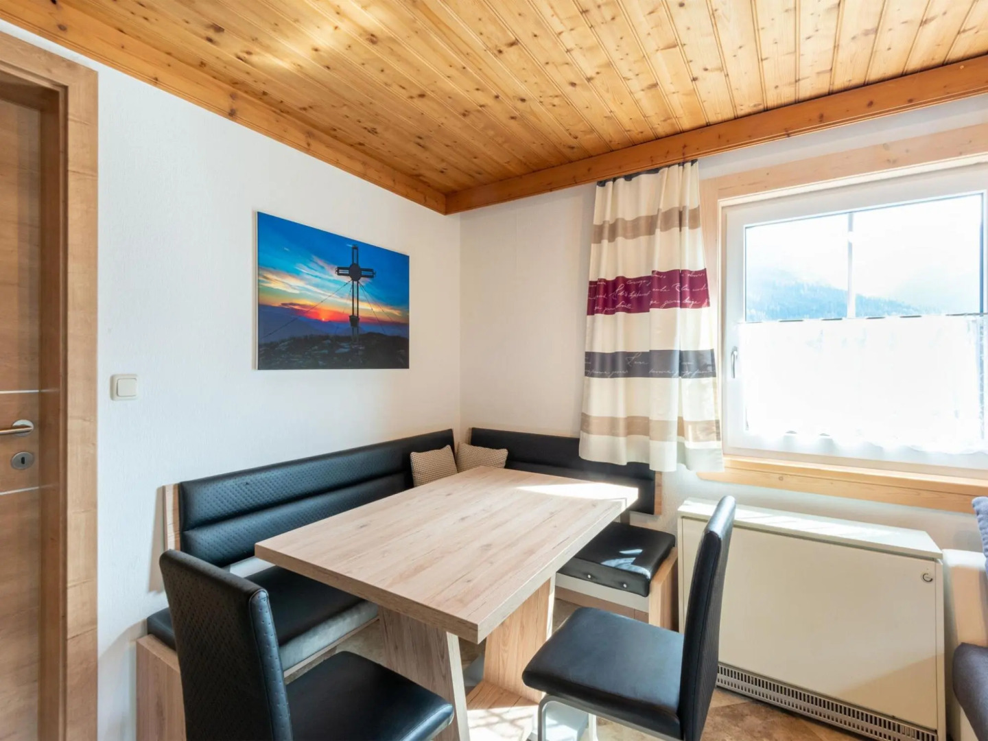 Romantic apartment in Bramberg with garden