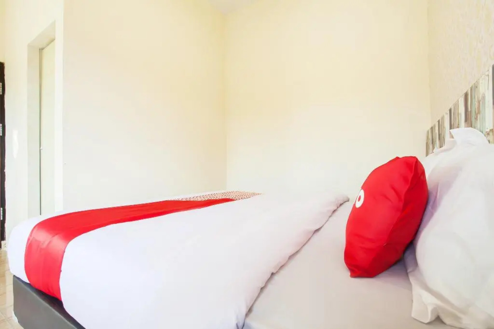 OYO 2361 Hotel Winston