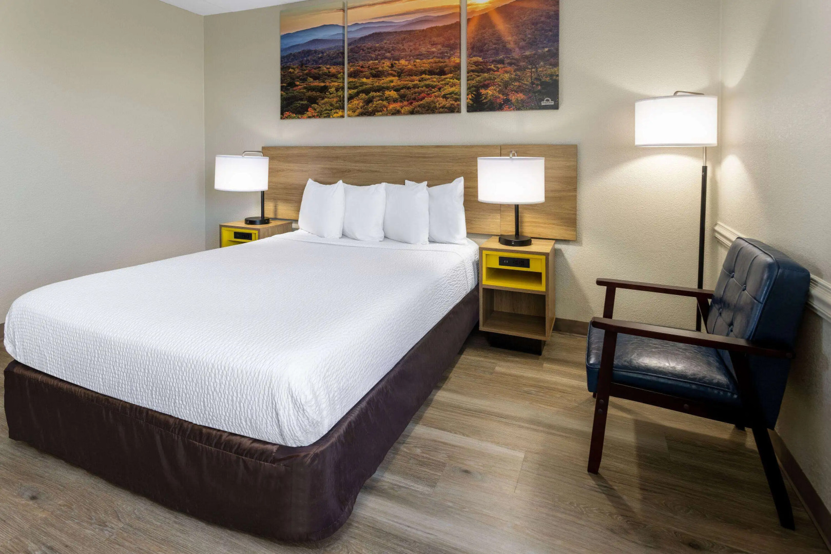 Days Inn by Wyndham Winchester