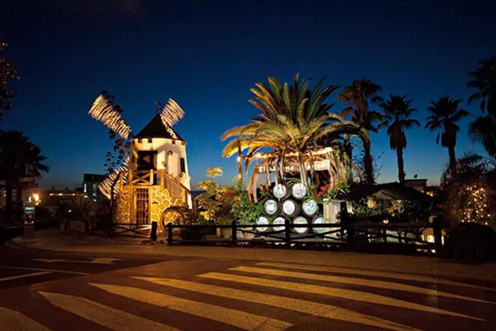 Magnific Las Americas view apartment