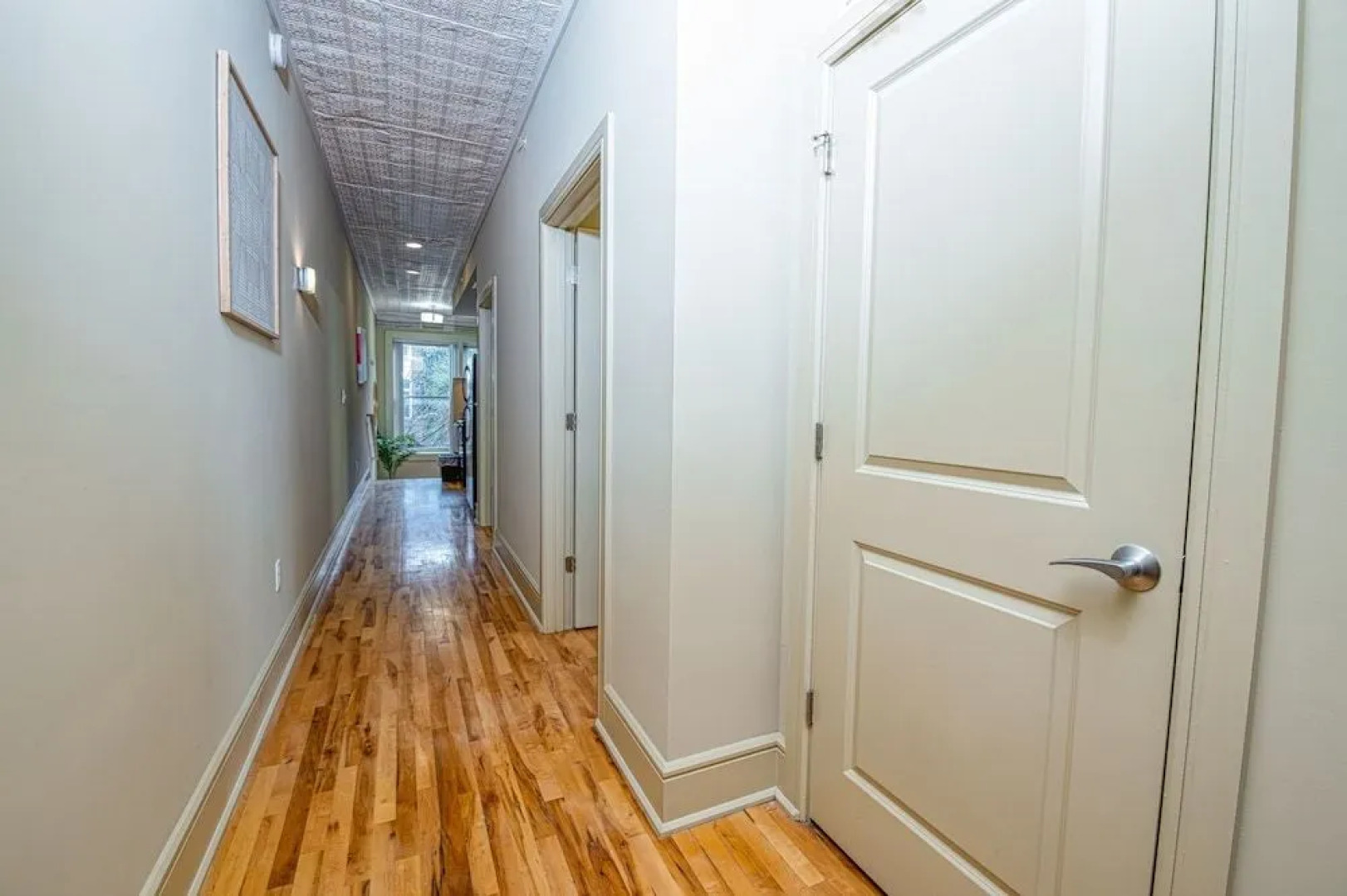 Kasa Columbia Main Street