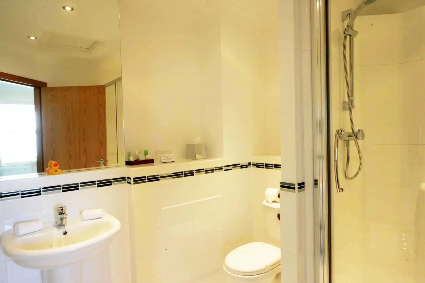 Woodland Bay Hotel