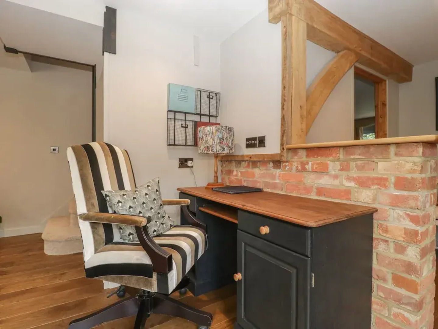 The Courtyard - Hilltop Barn