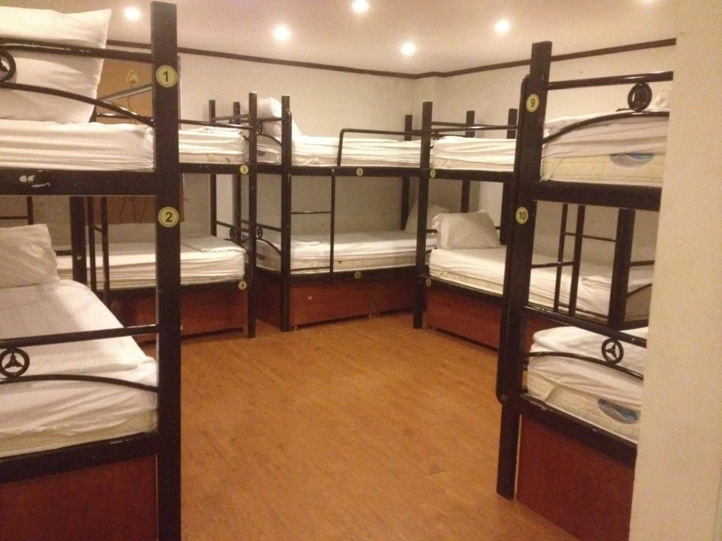 Real Backpackers Hostel Vang Vieng