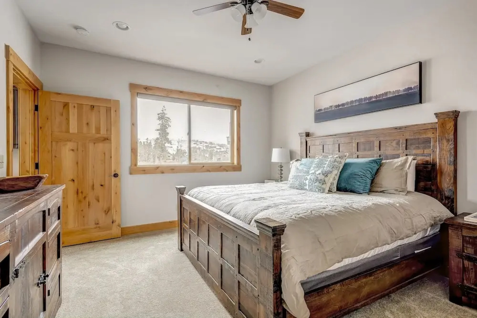 Mountain Willow At Grand Park 4 Bedroom Home by RedAwning