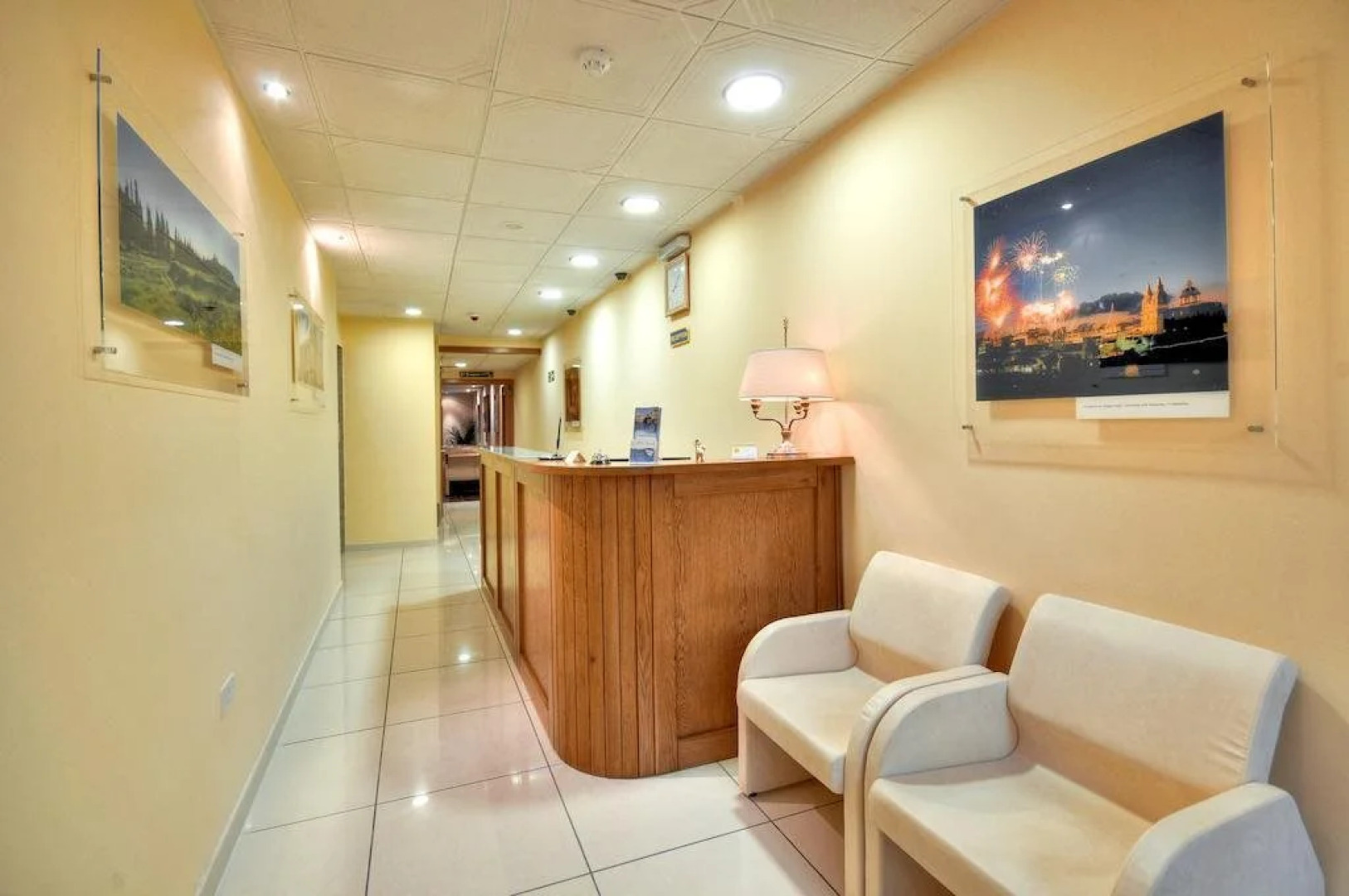 Amls Euro Guest House