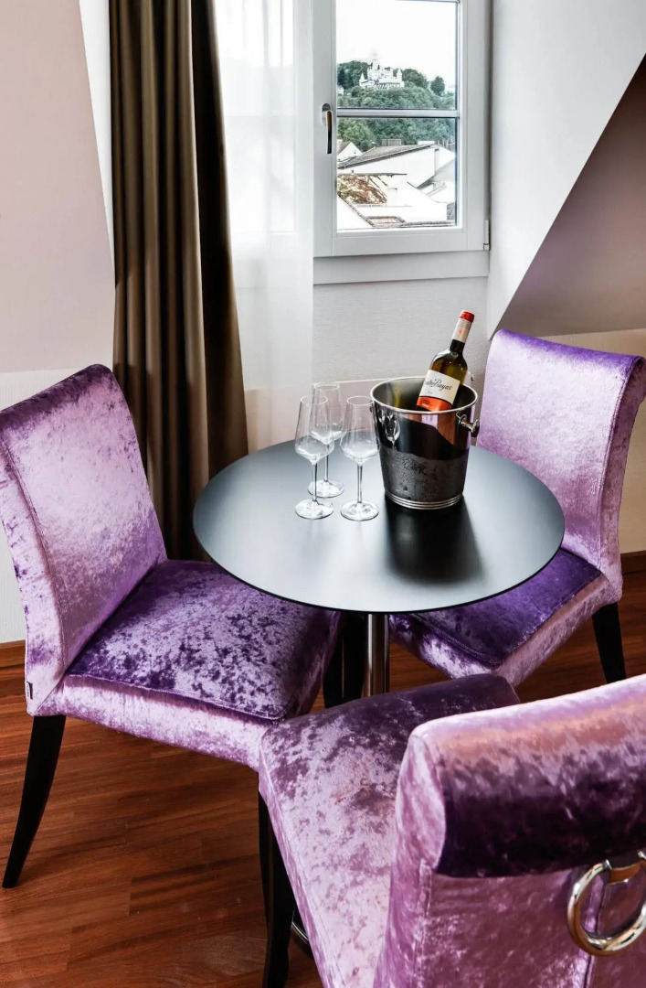 The Lubo - self check-in