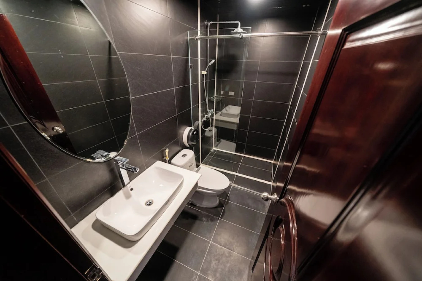 Mad Monkey Hanoi - Hostel