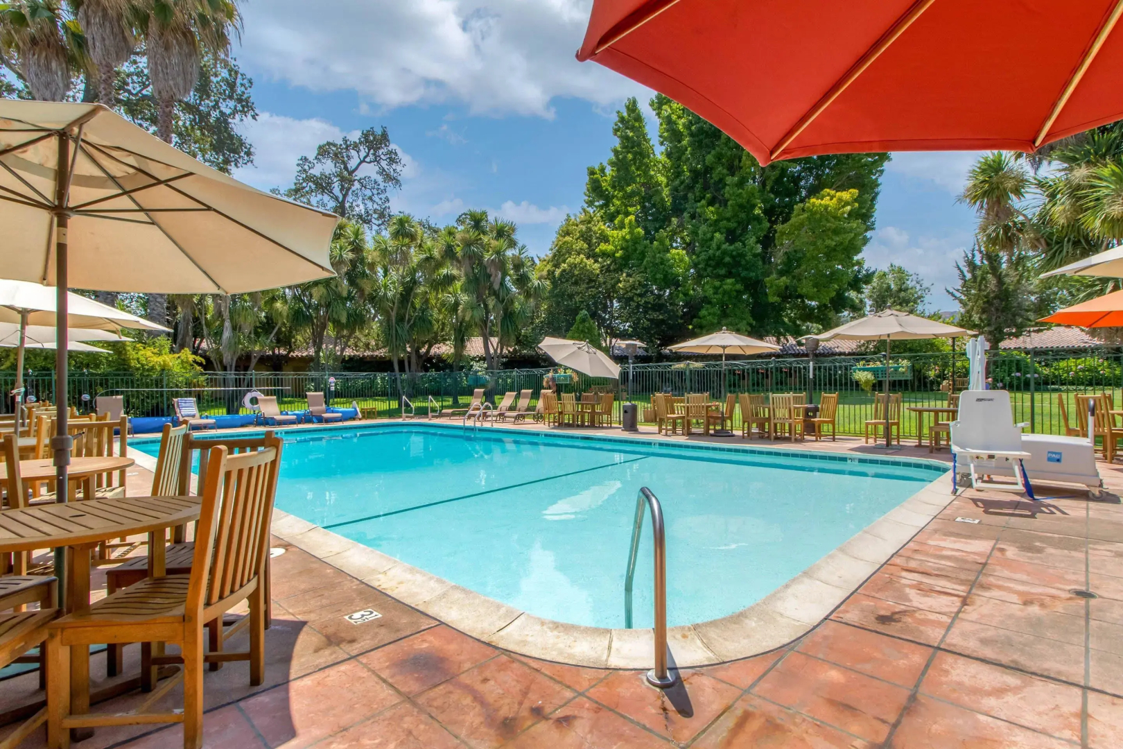 Inn Marin and Suites, an Ascend Collection Hotel