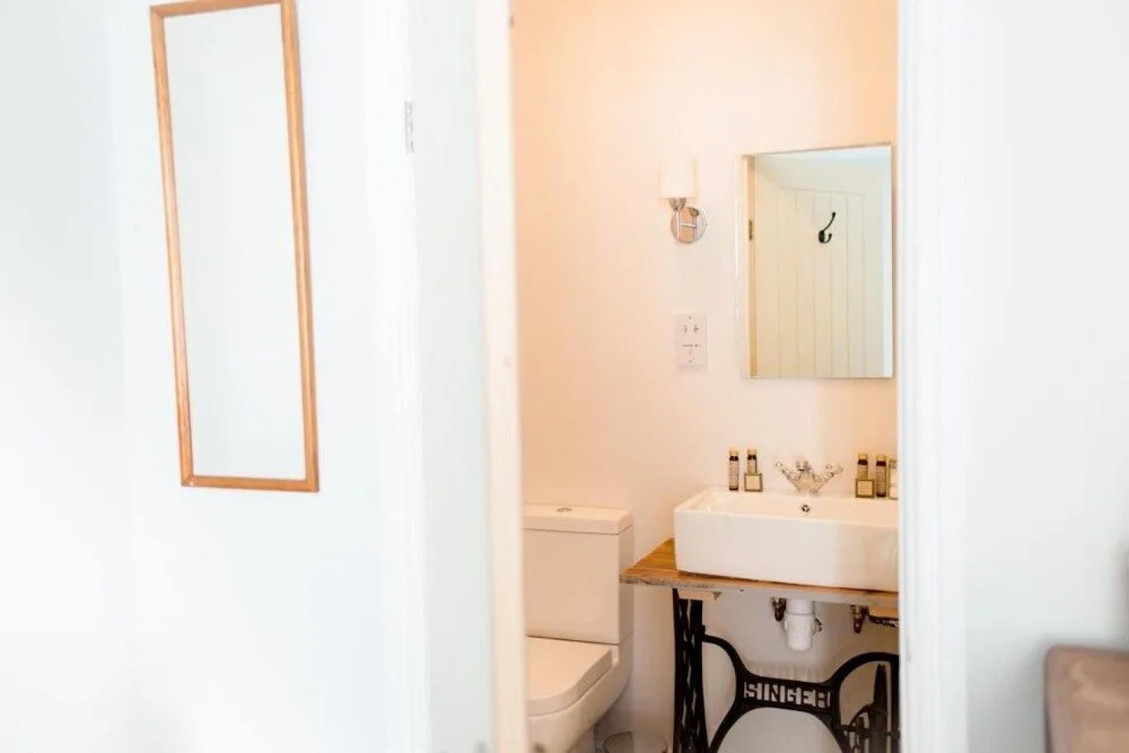 55 Yards Bar and Townhouse