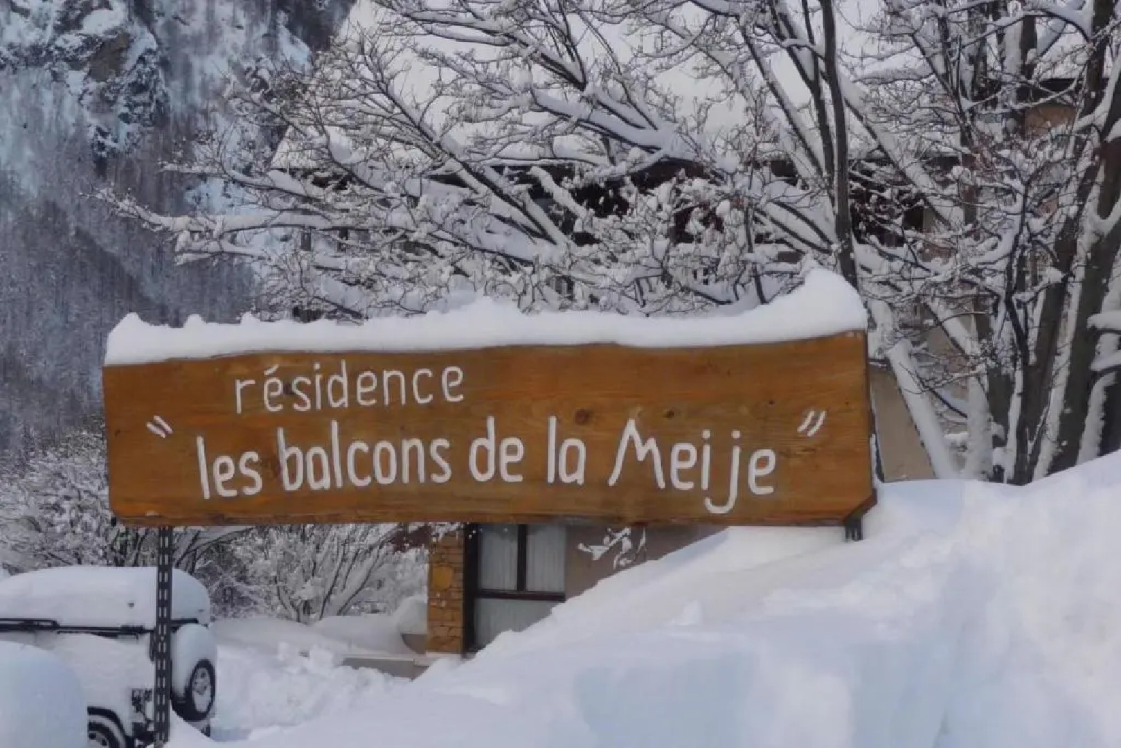 Les balcons de la Meije n 27- Bright very large balcony very well equip