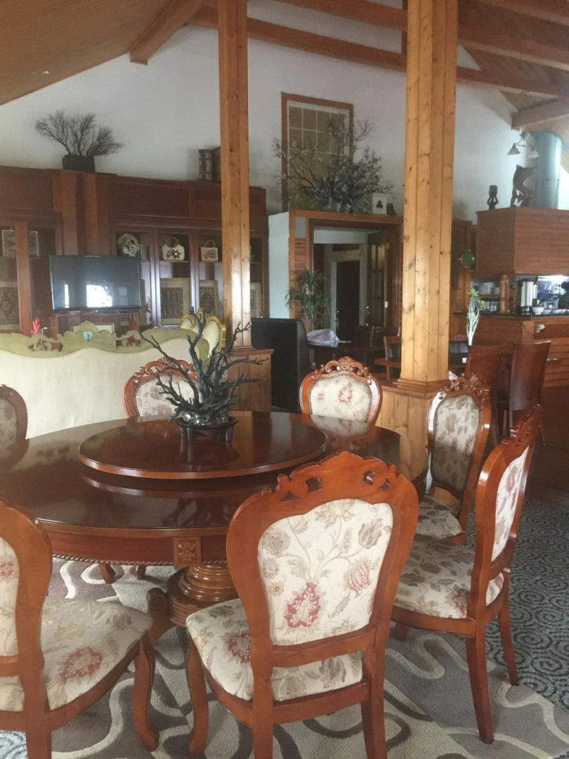 The Black Pearl Suites