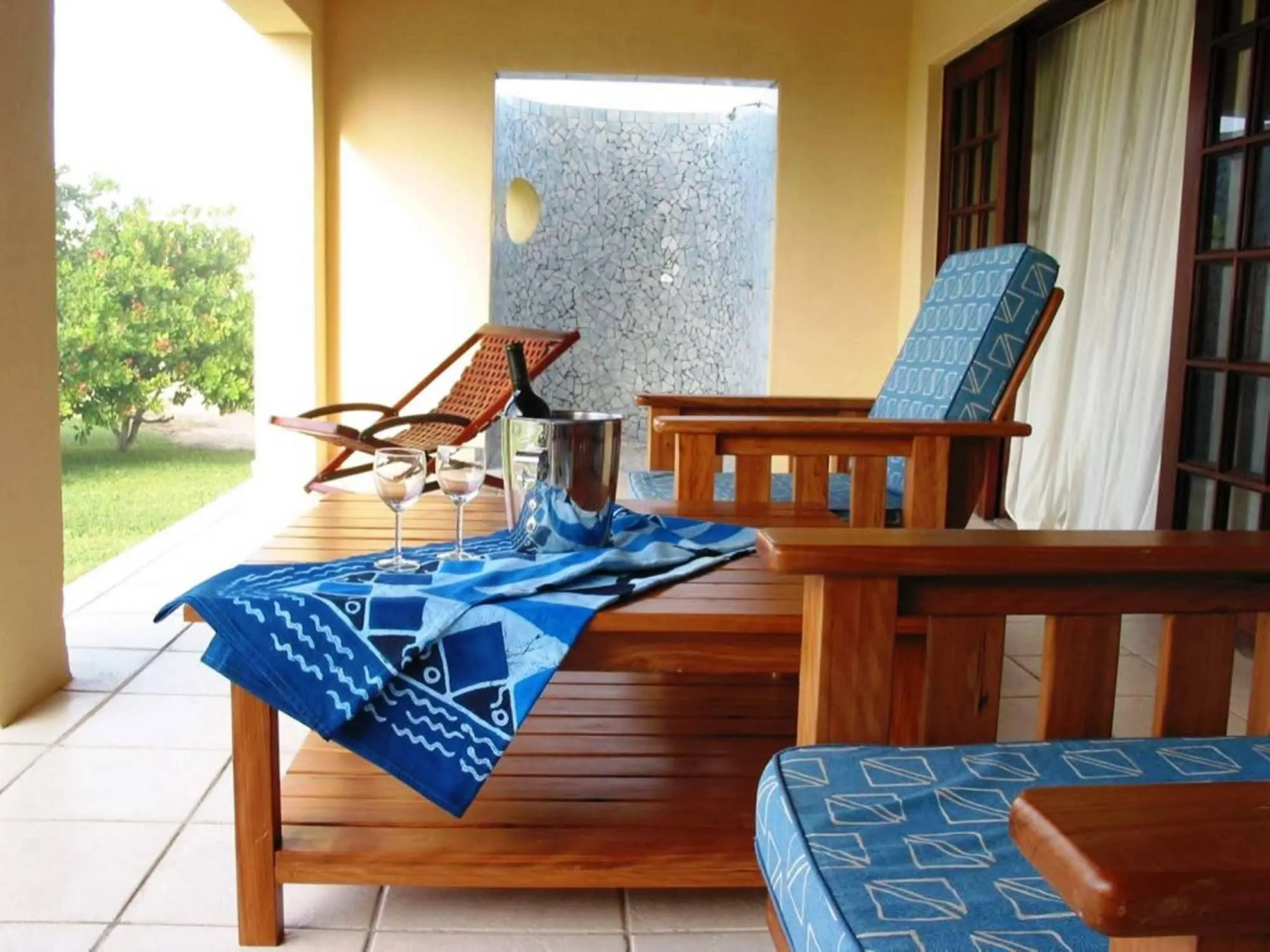 Deacra Villas By Sol Resorts