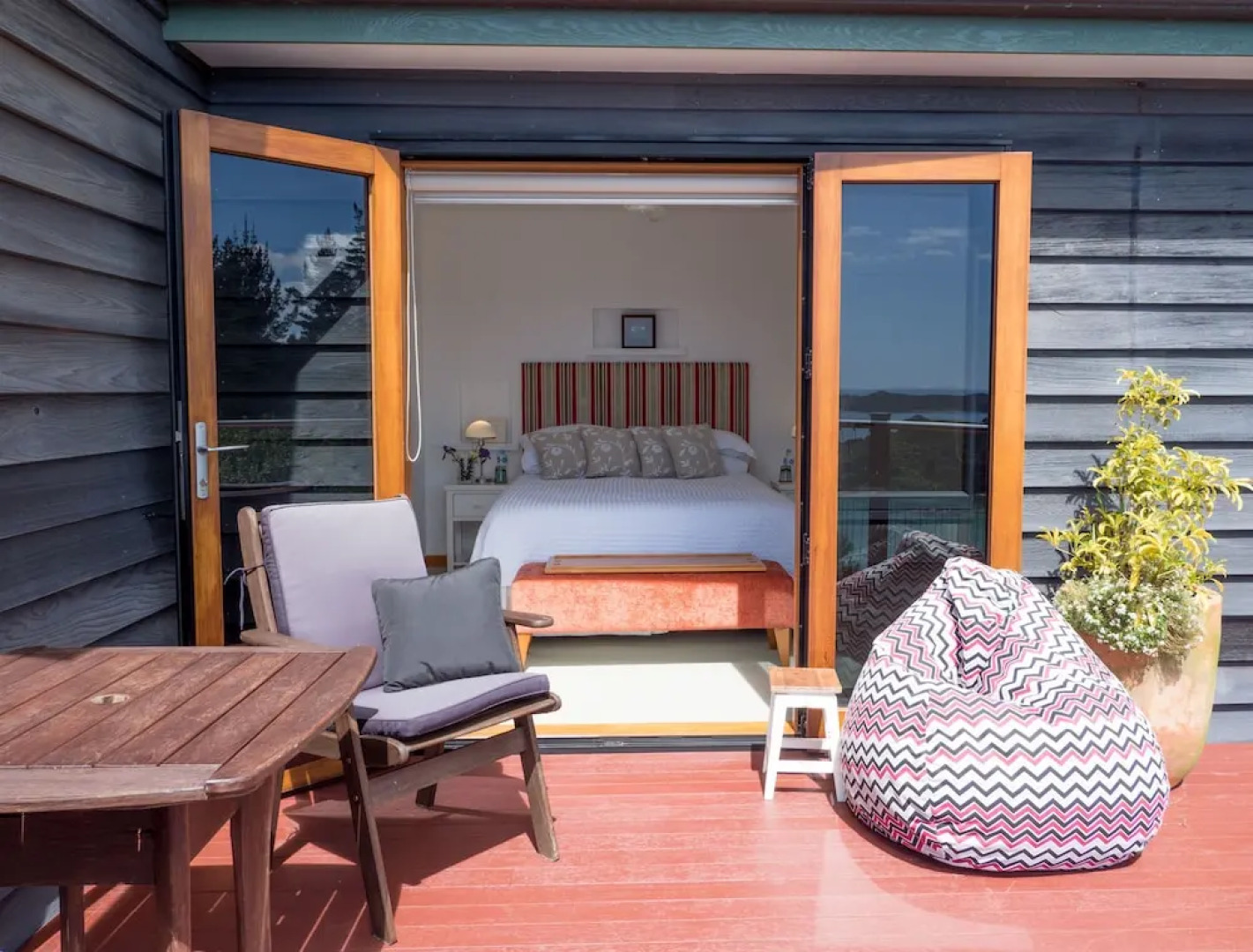Te Koha Lodge - Adults Only