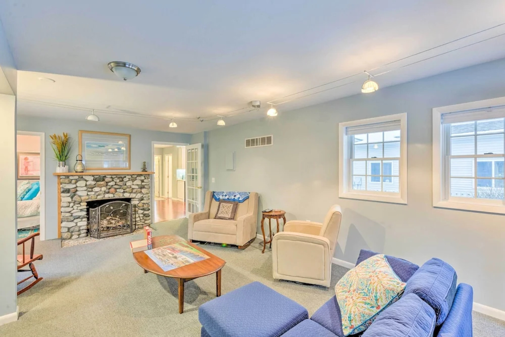 Elegant Stone Cottage: Steps to Crystal Lake Beach