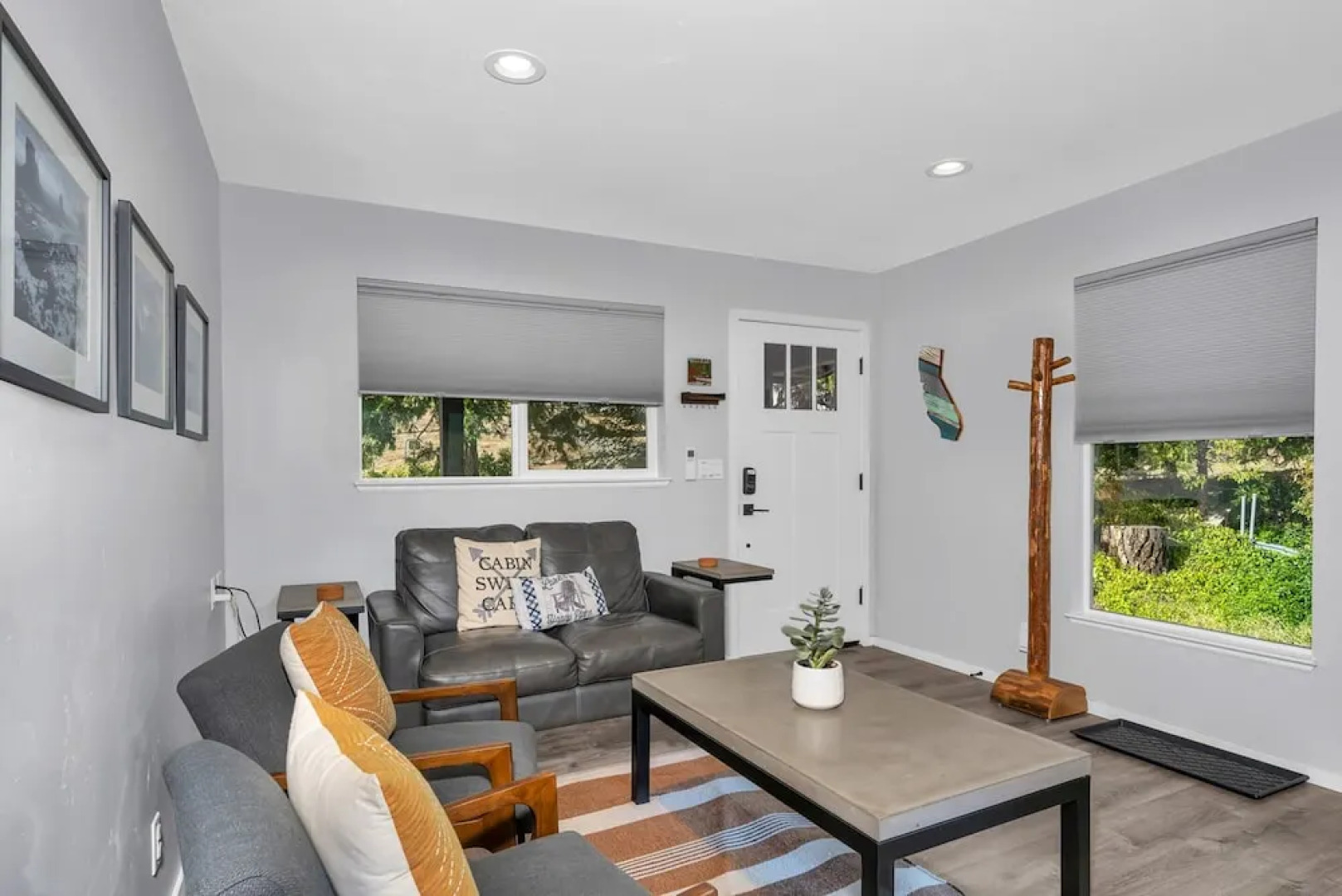 Modern 2bd Cabin With Stunning Views of Bass Lake