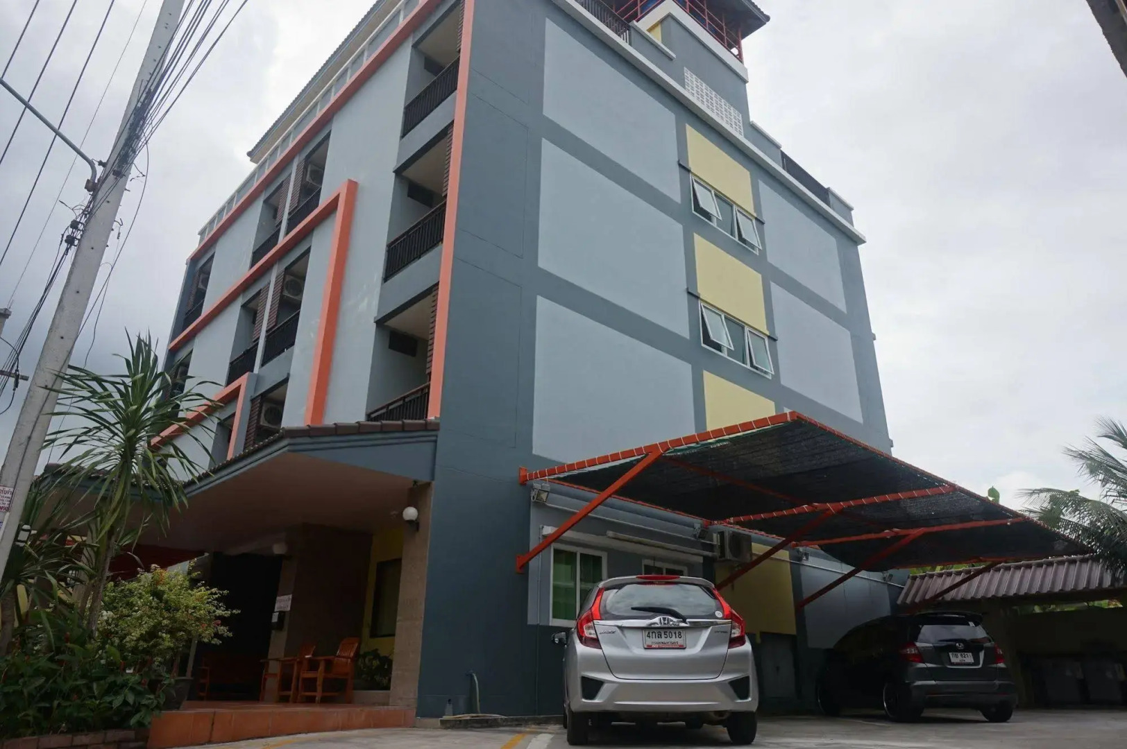 ZEN Rooms Nasa Mansion