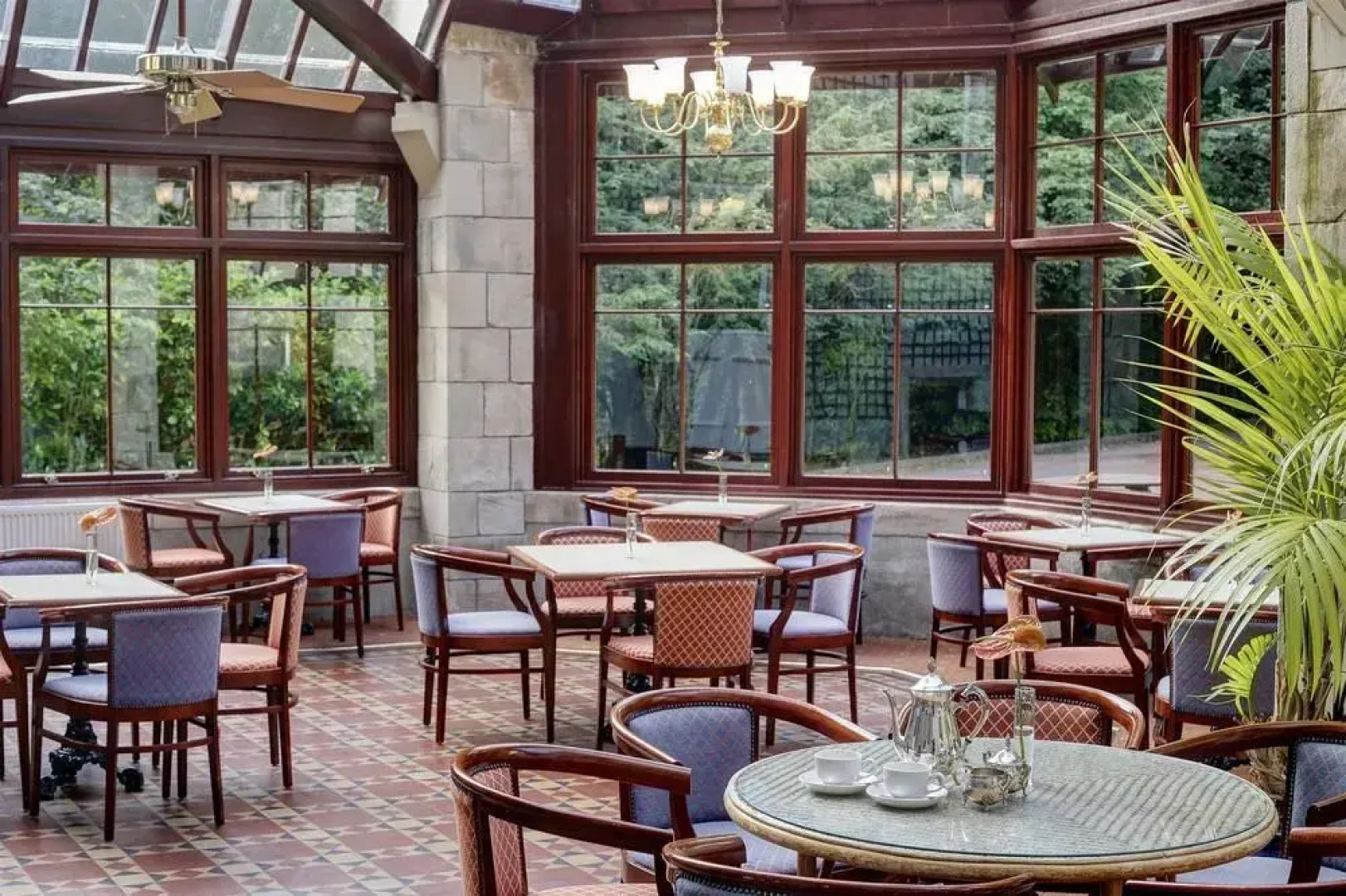 Cartland Bridge Hotel