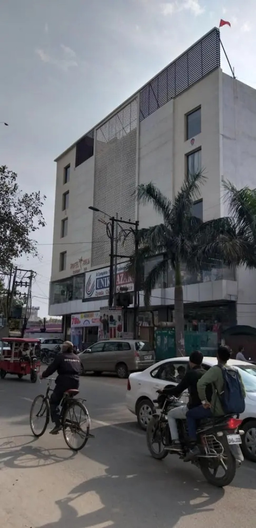 Hotel palm luxury inn