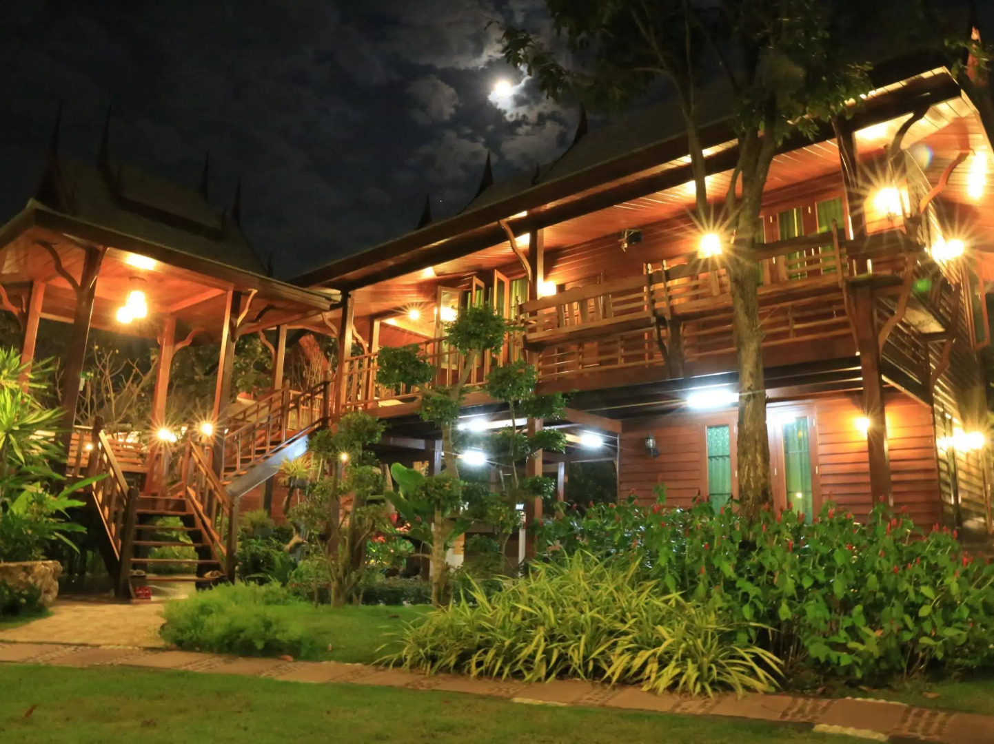 Sunlove Resort and Spa-Royal View