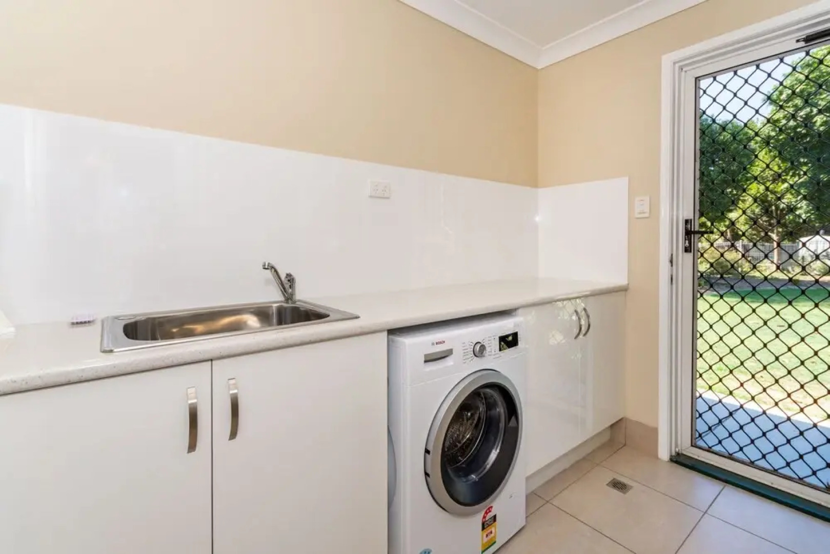 Sunsets from your front patio - Sylvan Beach Esp, Bellara