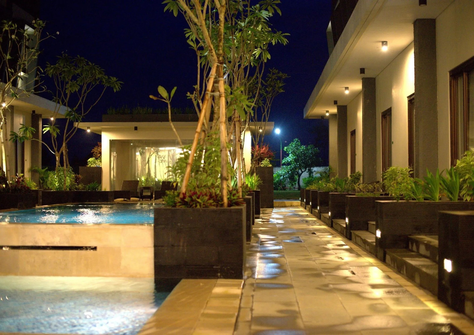 ILLIRA Lite Praya Lombok