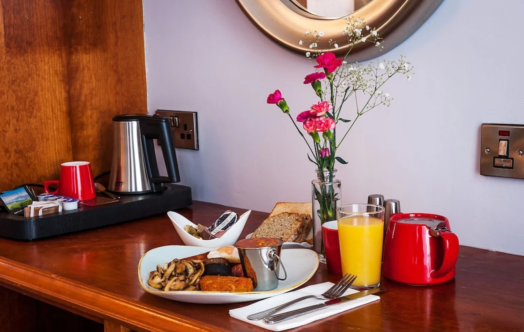 Lake Of Shadows Hotel