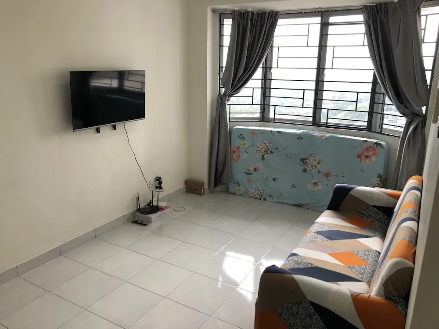 Cozy Homestay at Main Place