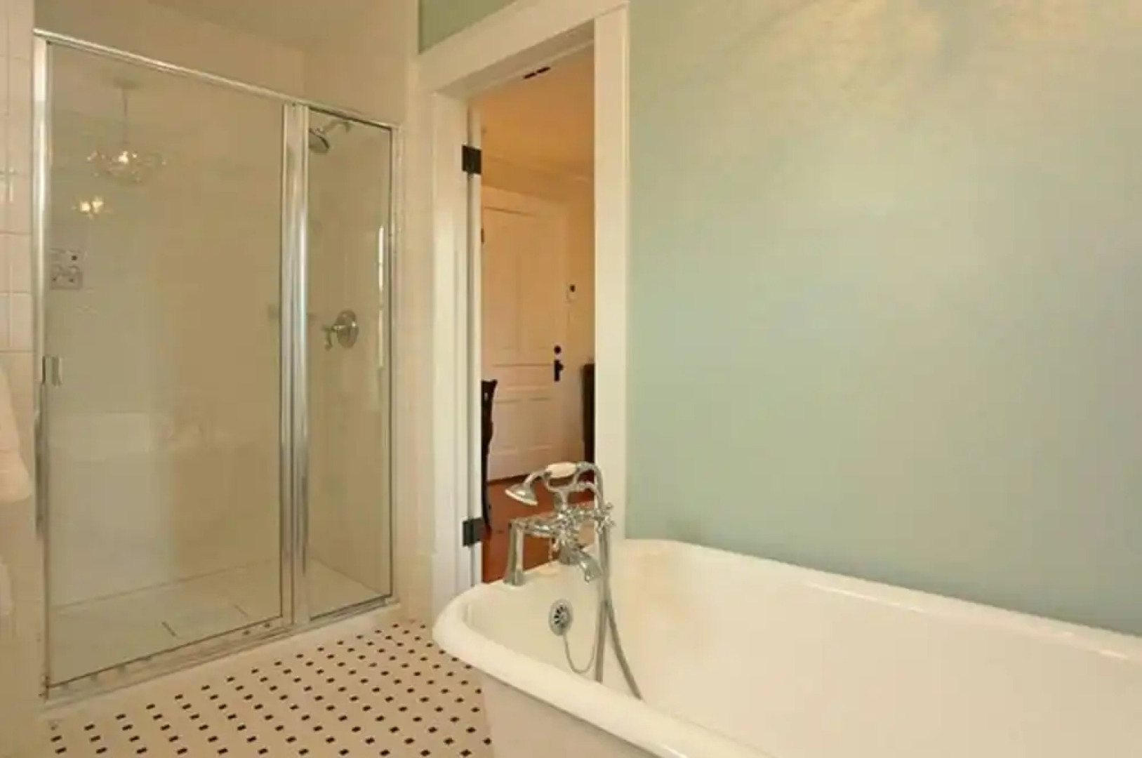 458 West Bed & Breakfast