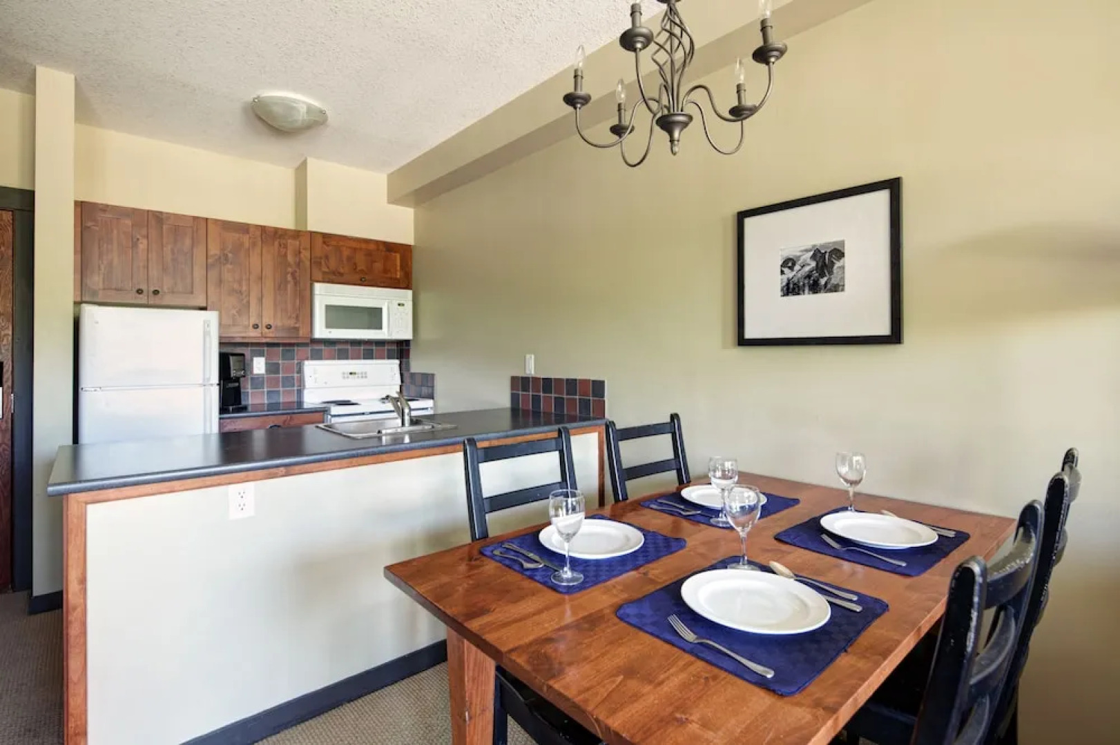 Toby Creek Lodge at Panorama Mountain Resort