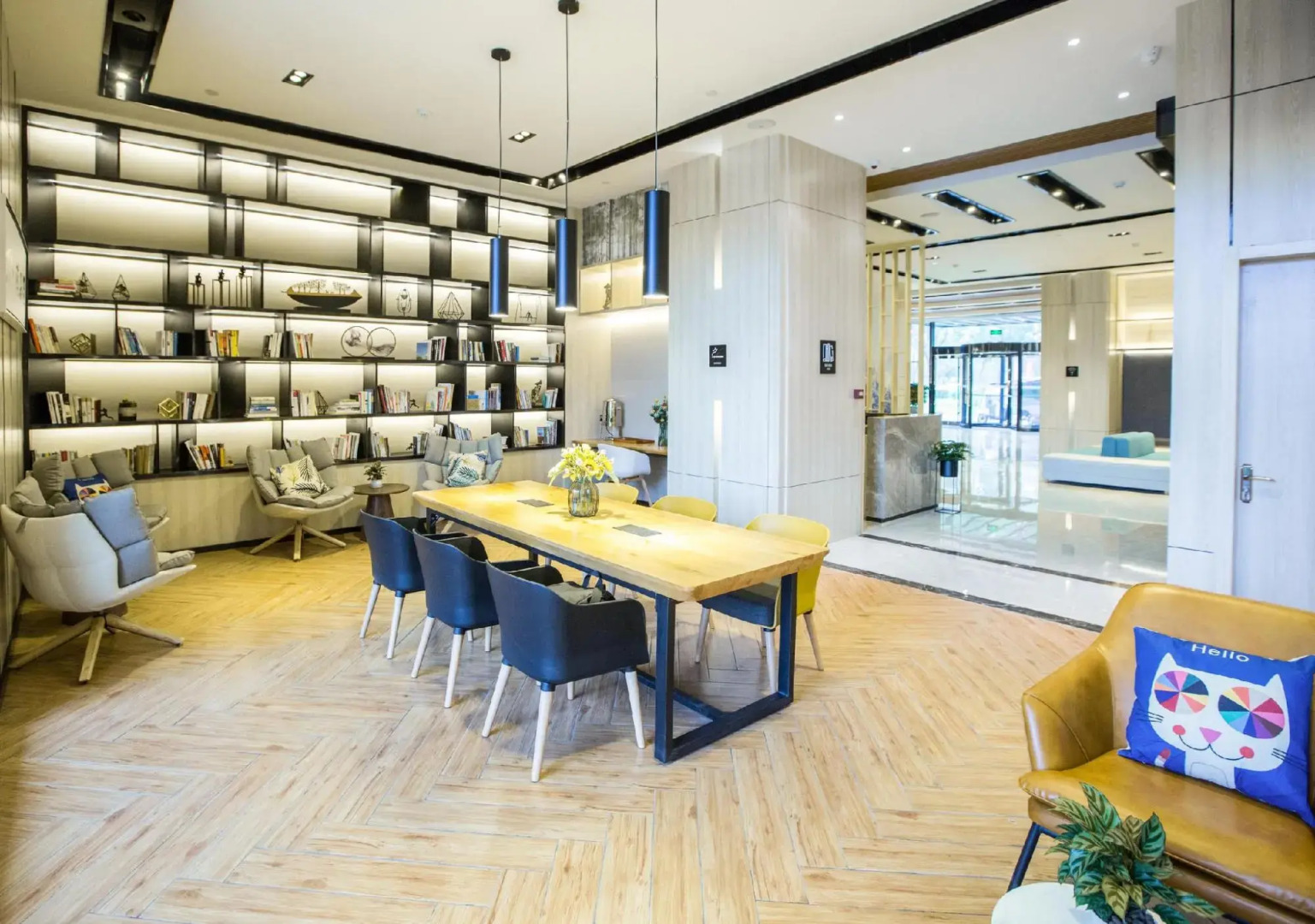 Atour Hotel Zhenjiang Railway Station Nanxu Avenue