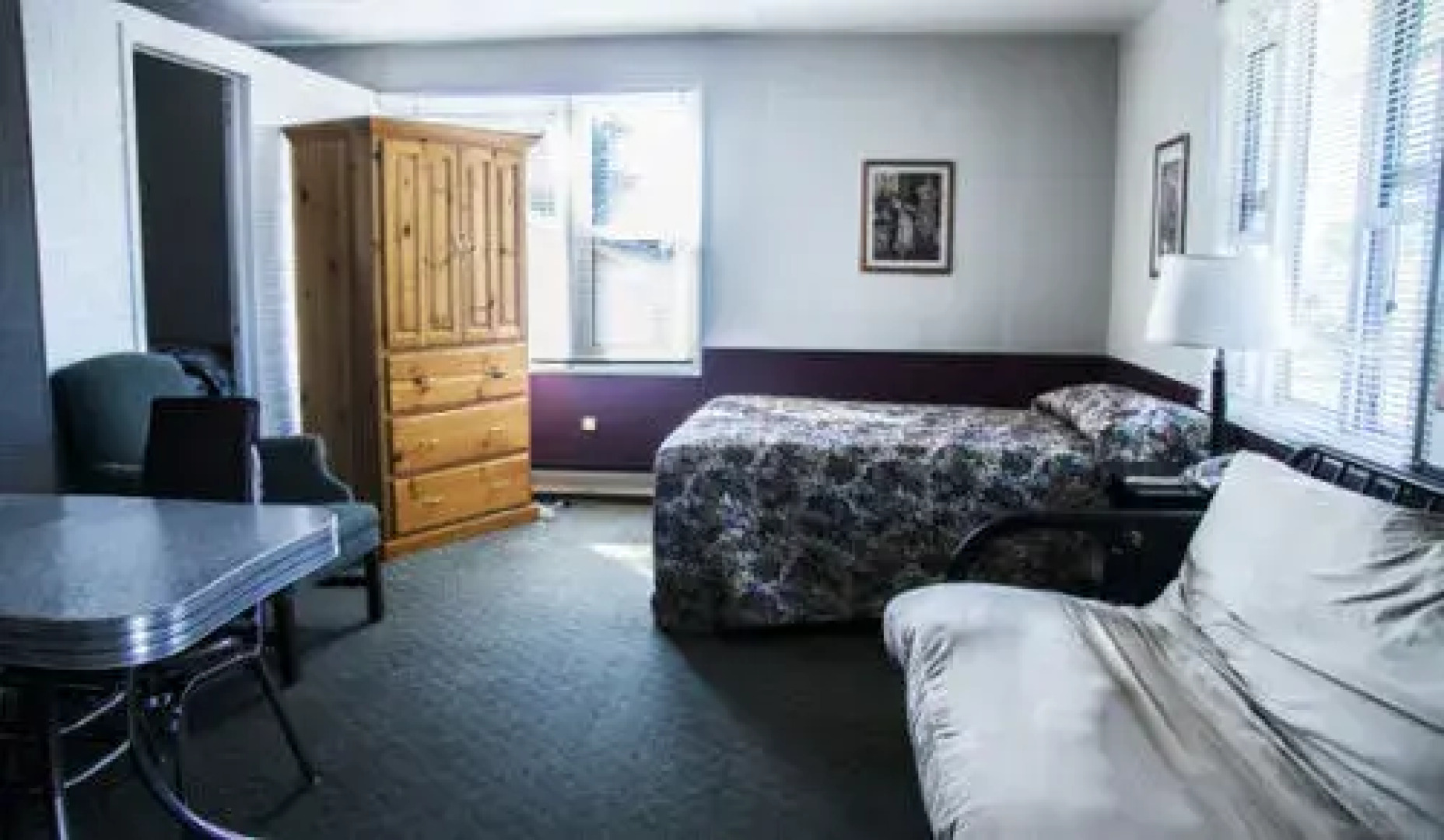 Southsider Motel & Holicay Apartments