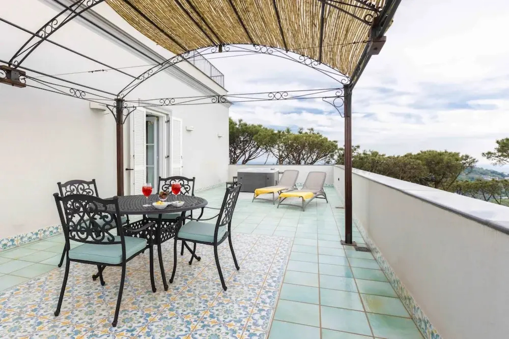 Elegant Sorrento Coast Villa with Pool and Tennis Court